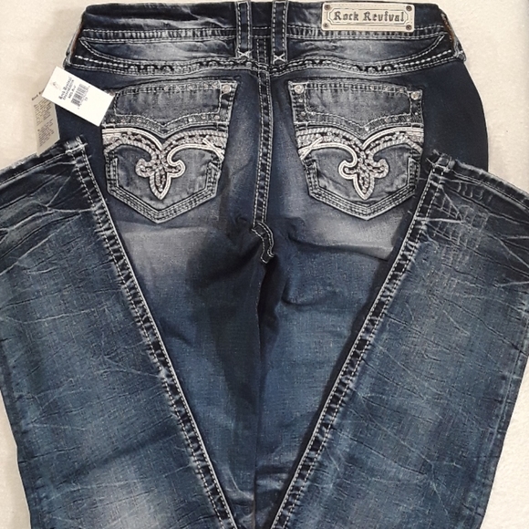 Rock Revival Denim - 🎸🆕️ "Rock Revival" Easy Straight Jeans. Womens Plus Size: W34x32L